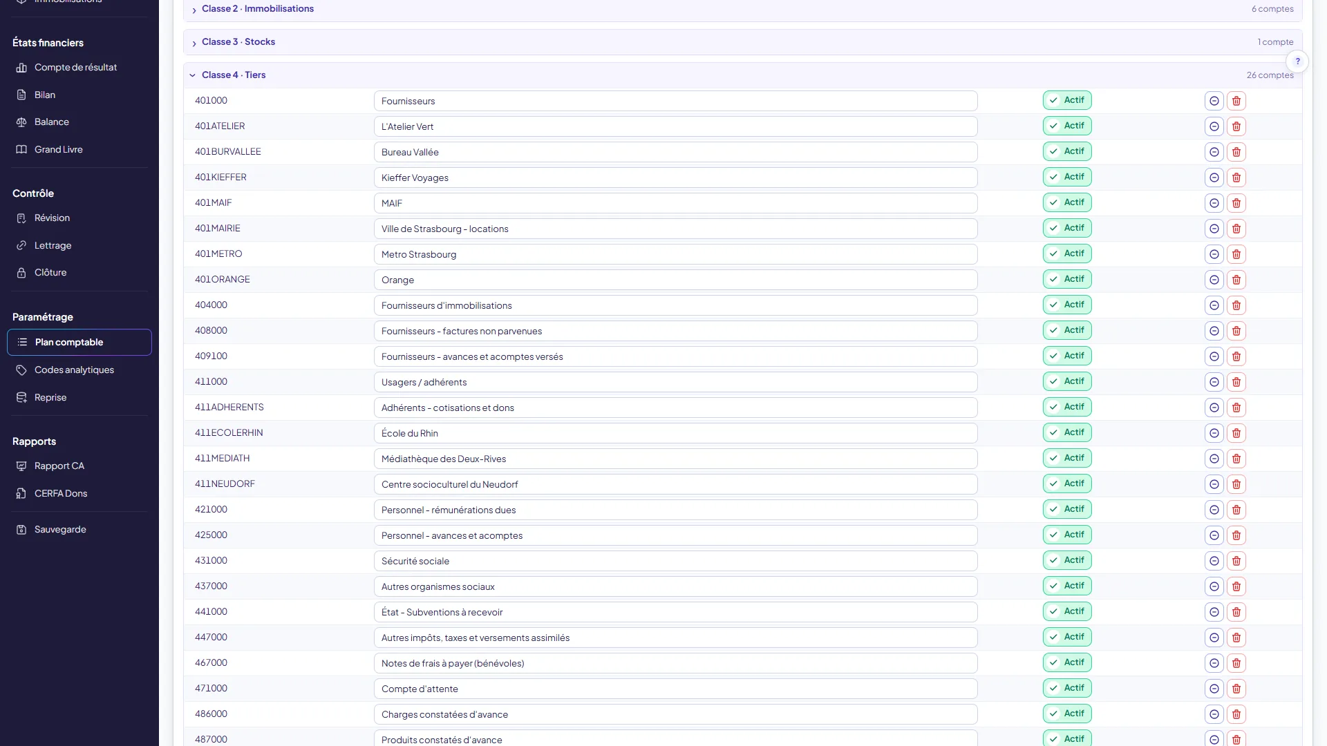Plan comptable, classe 4 : les comptes 401 et 411 en lettres, un par fournisseur et par client