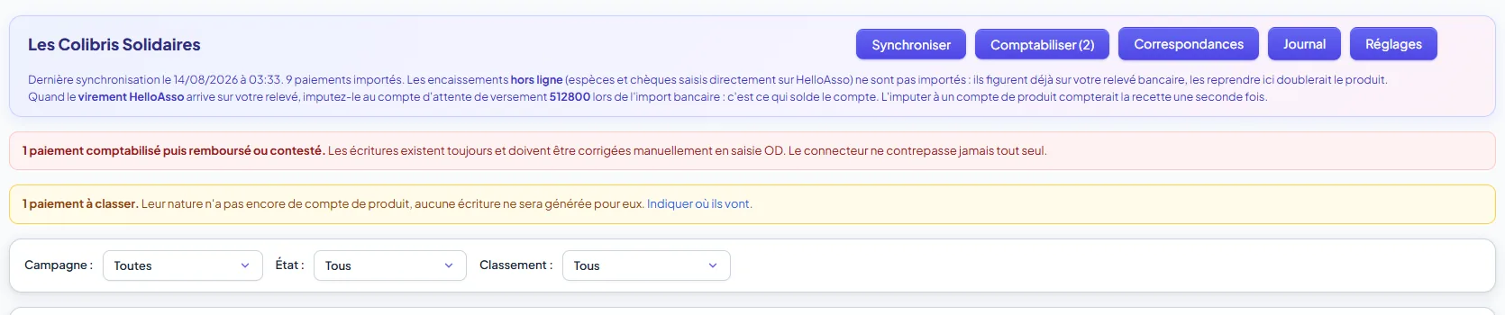 Haut de l'écran HelloAsso : rappel de la dernière synchronisation, boutons Synchroniser, Comptabiliser, Correspondances et Réglages, puis les bandeaux d'alerte et les filtres