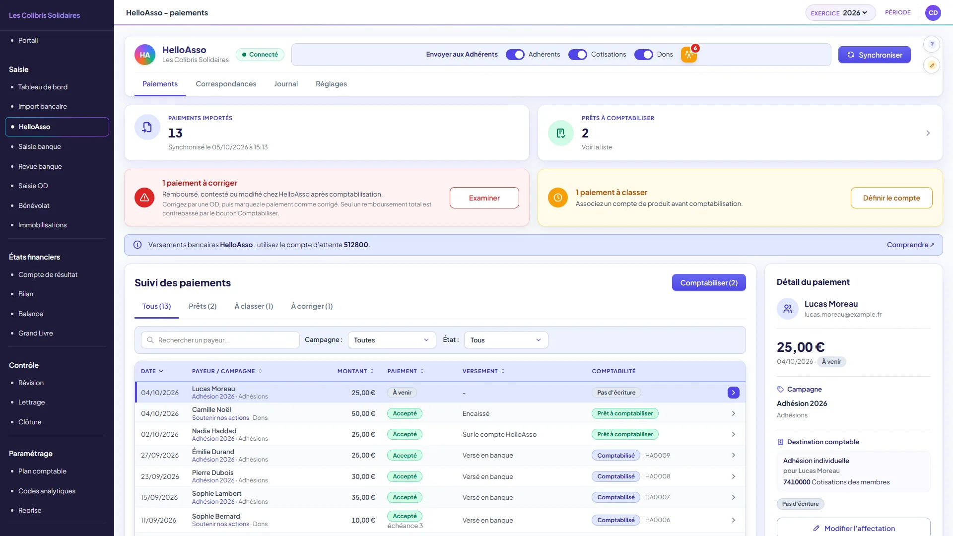 Paiements HelloAsso importés, avec le panneau de détail qui affiche la destination comptable du paiement sélectionné